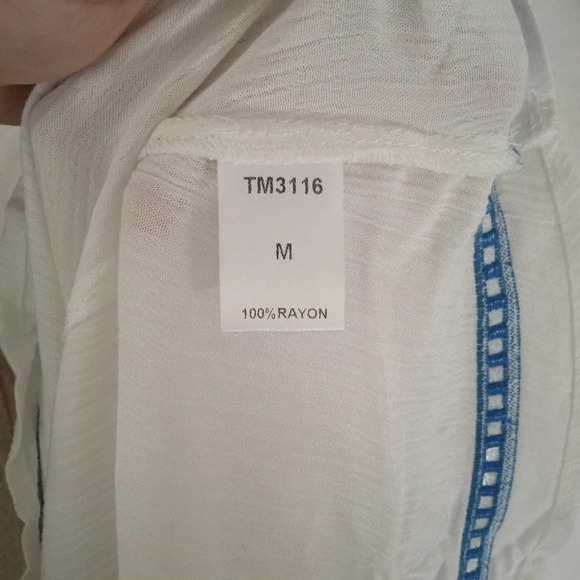 Anthropologie THML Blue & White Cut Out Gauzey Lightweight Blouse Size Medium - Picture 6 of 6